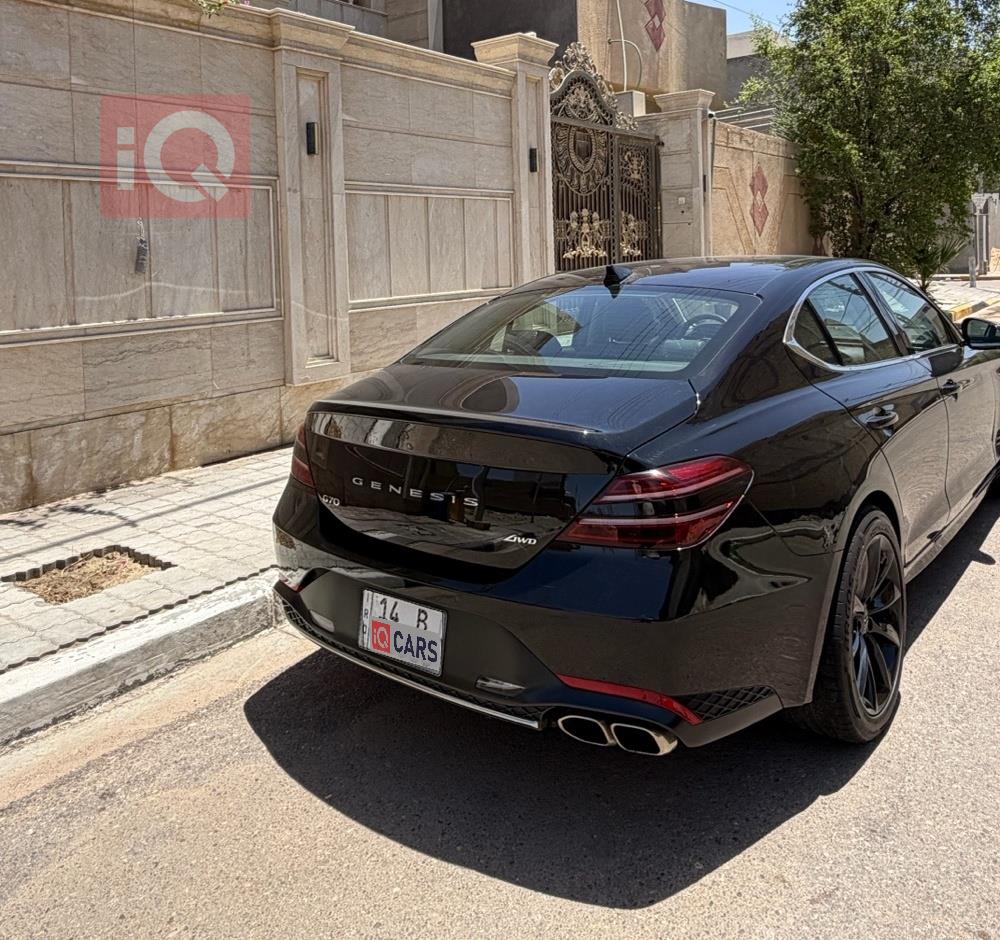 Genesis G70